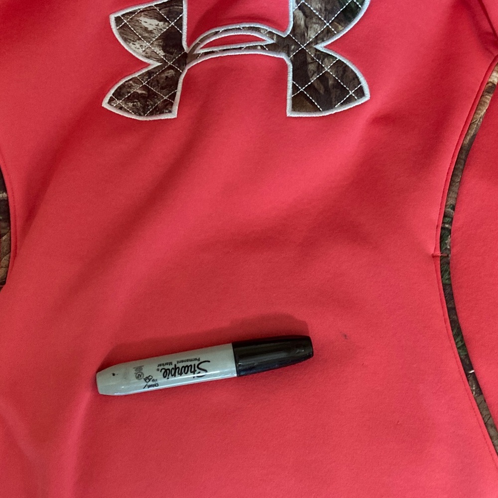 Under Armour Vibrant Pink Hoodie with Camo Logo - Picture 7 of 8